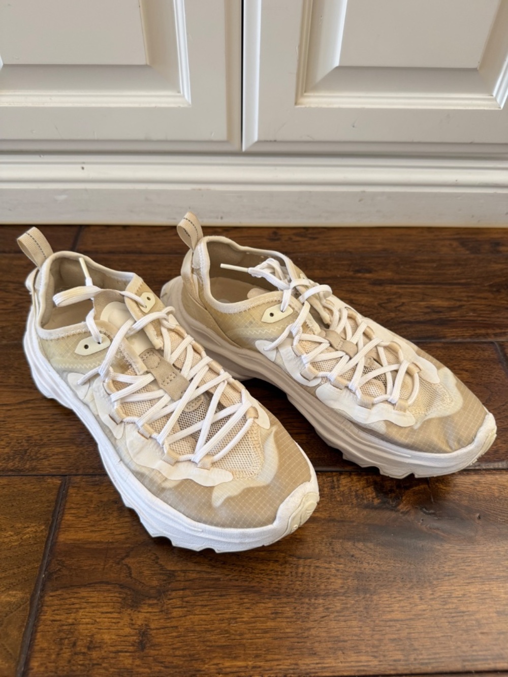 Sorel Women's Beige White Sneakers Size 8 - Picture 3 of 8